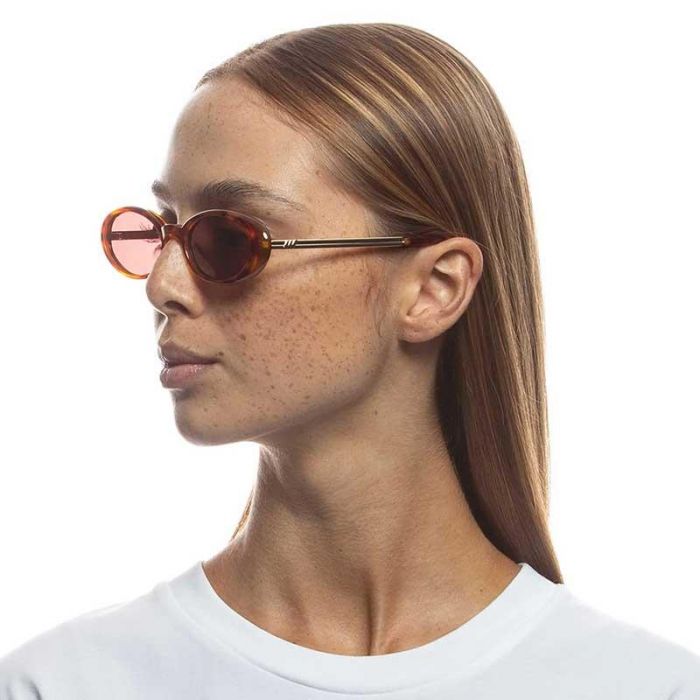SUNGLASSES MAGNIFIQUE TORT ROSE  M - نظارات شمسية | LE SPECS - لو سبكس