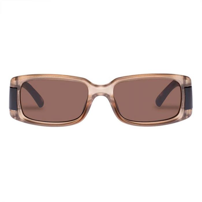 SUNGLASSES SO INTO YOU  CHAMPAGNE/TOFFEE BROWN  S - نظارات شمسية SO INTO YOU الشمبانيا / ميدالية بلون البني مقاس: صغير | LE SPECS - لو سبكس