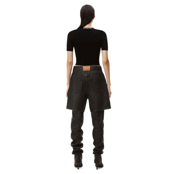 BODYCON S/S T-SHIRT - Ù‚Ù…ÙŠØµ Ø¨Ù‚ÙŽØµÙŽÙ‘Ø© Ø¶ÙŠÙ‘Ù‚Ø© ÙˆØ£ÙƒÙ…Ø§Ù… Ù‚ØµÙŠØ±Ø© Ù„Ù„Ø¬Ø³Ù… | T BY ALEXANDER WANG - تي باي الكسندر وانغ