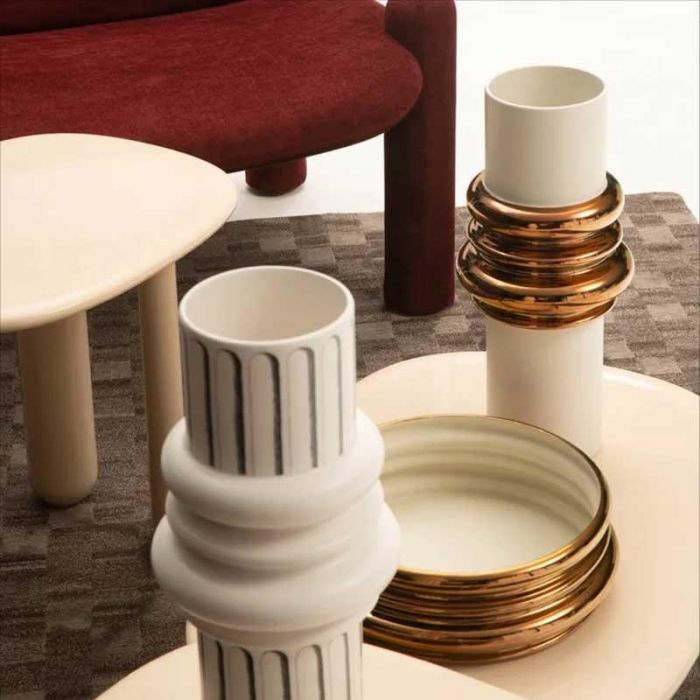 ORDINI VASE L D20 H45 CERAMIC WHITE/BRONZE - مزهرية | DRIADE - دريادي ORDINI VASE L D20 H45 CERAMIC WHITE/BRONZE - مزهرية | DRIADE - دريادي