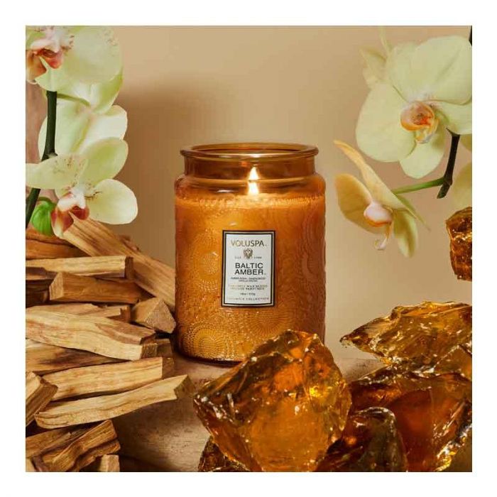 BALTIC AMBER LARGE JAR CANDLE 18OZ- شمعة | VOLUSPA - فولوسبا BALTIC AMBER LARGE JAR CANDLE 18OZ- شمعة | VOLUSPA - فولوسبا