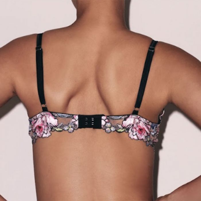 FIDELIA EMBROIDERY DEMI BRA - صدرية ذات سلك داخلي | FLEUR DU MAL -فلور دو مال FIDELIA EMBROIDERY DEMI BRA - صدرية ذات سلك داخلي | FLEUR DU MAL -فلور دو مال