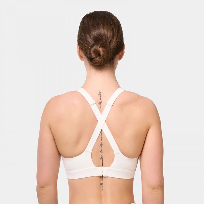 ESSENTIAL BRA MID IMPACT - حمالة صدر رياضية | SQUATWOLF - سكوات ولف ESSENTIAL BRA MID IMPACT - حمالة صدر رياضية | SQUATWOLF - سكوات ولف