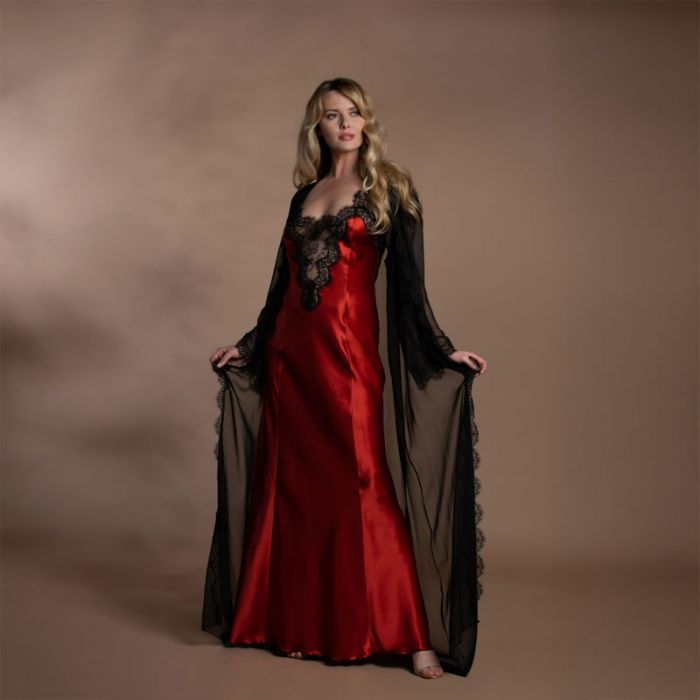 NEGLIGEE - فستان | JANE WOOLRICH - جين وولريتش NEGLIGEE - فستان | JANE WOOLRICH - جين وولريتش