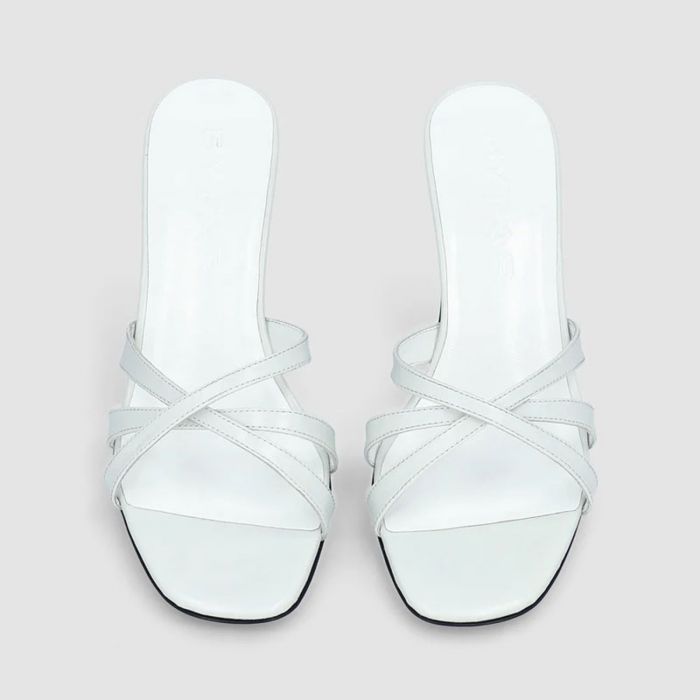JULIE SANDALS - صندل | BY FAR - باي فار JULIE SANDALS - صندل | BY FAR - باي فار