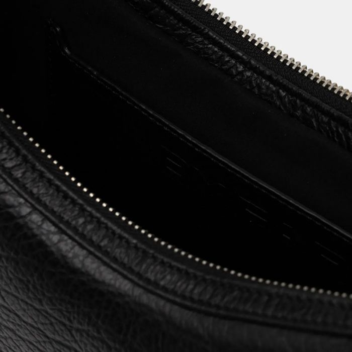 RHEA BLACK LARGE - حقائب يد نسائية | BY FAR - باي فار RHEA BLACK LARGE - حقائب يد نسائية | BY FAR - باي فار