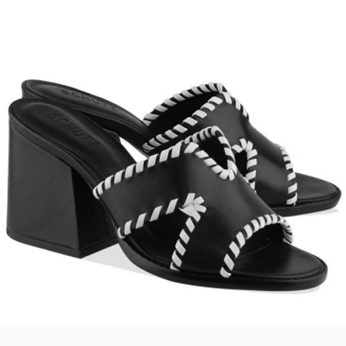 MULES - صنادل نسائية | SCHUTZ - شوتز MULES - صنادل نسائية | SCHUTZ - شوتز