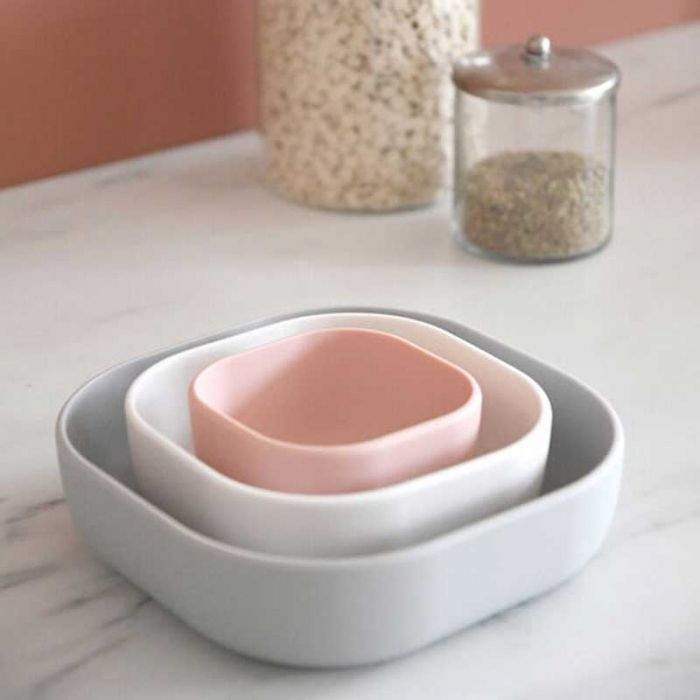 BEABA SILICONE 3 PIECE NESTING BOWL SET VELVET GREY COTTON DUSTY ROSE - إكسسوارات | BEABA - بيابا BEABA SILICONE 3 PIECE NESTING BOWL SET VELVET GREY COTTON DUSTY ROSE - إكسسوارات | BEABA - بيابا