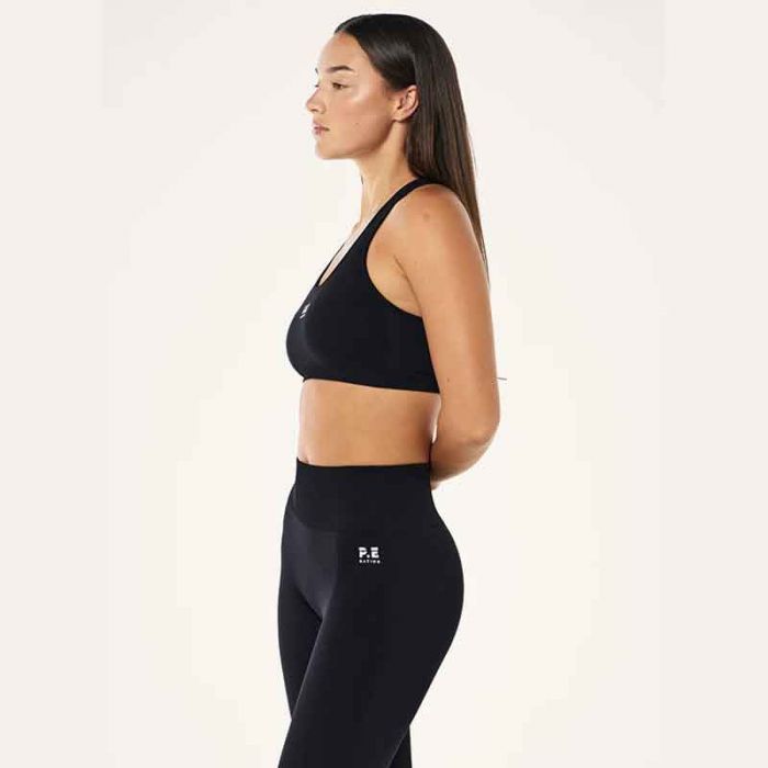 RESTORE SEAMLESS SPORTS BRA - حمالة صدر رياضية | P.E NATION - بي إي نايشن RESTORE SEAMLESS SPORTS BRA - حمالة صدر رياضية | P.E NATION - بي إي نايشن