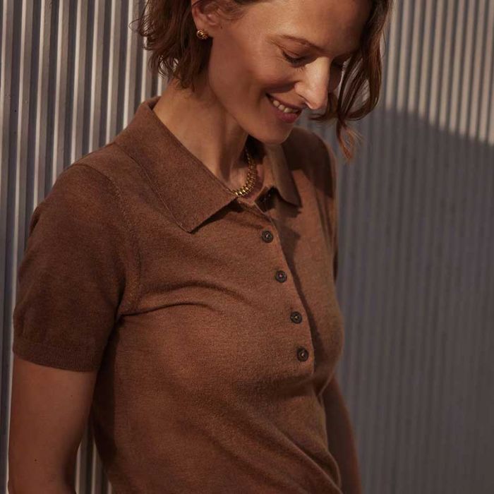 TONI FINE KNIT POLO - ملابس تريكو | VARLEY - فارلى TONI FINE KNIT POLO - ملابس تريكو | VARLEY - فارلى