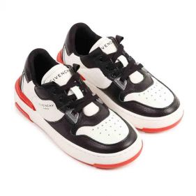 SNEAKER - أحذية أطفال