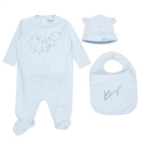 BABY BOY PAJAMAS+BIB+HAT - طقم أطفال