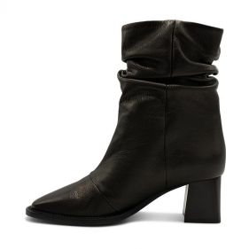 ANKLE BOOT - أحذية نسائية