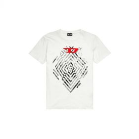 T-SHIRT  - تي شيرتات  كم قصير