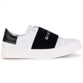 BOY LOW SNEAKER - حذاء رياضي قصير للشباب 