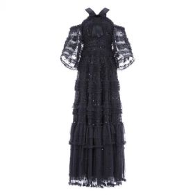 VIVIAN OFF SHOULDER GOWN - فستان فيفيان مكشوف الكتف