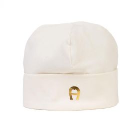 HAT - قبعة