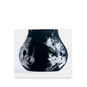 MOSCO BUD VASE IN BLACK MARBLE 4.9x4.9x4  - مزهرية