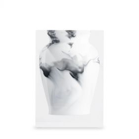 HENRY BUD VASE IN WHITE MARBLE 4x4x5.4  - مزهرية