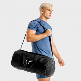 CORE HOLDALL LARGE - حقيبة كبيرة تستعمل للرياضة