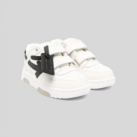 GIRL SNEAKER - أحذية رياضية