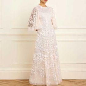 ANAIS SEQUIN GOWN - فستان