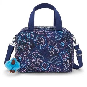 MIYO LARGE LUNCHBAG : KIPLING : DISCO FISH : OS - ديلسي حقيبة صغيرة محمولة باليد