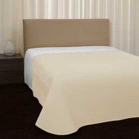 LETIZIA QUILTED COVERLET 290X270 IVORY: SIGNORIA - أغطية سرير
