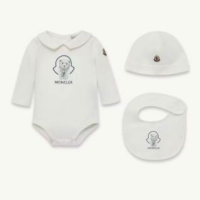 NEWBORN SET OF 3  - طقم اطفال