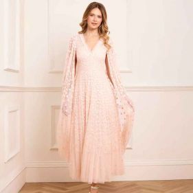 CLOVER CAPE SLEEVE ANKLE GOWN  - فستان