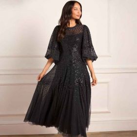 SCALLOP SEQUIN ROUND NECK ANKLE GOWN  - فستان