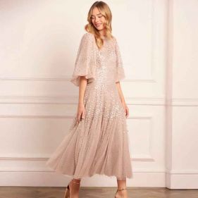 SCALLOP SEQUIN ROUND NECK ANKLE GOWN  - فستان