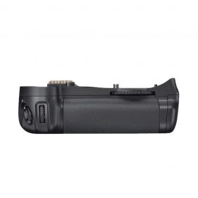 NIKON DIGI MB-D10 BATTERY GRIP - إكسسوارات الكاميرا