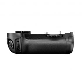 NIKON DIGI MB-D14 BATTERY PACK - إكسسوارات الكاميرا