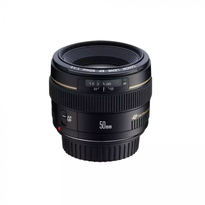 ★実用品★ Canon キャノン EF 50mm f1.4 USM Amazon.co.jp: Canon 単焦点レンズ EF50mm F1.4 USM フルサイズ